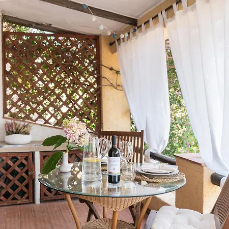 La Casetta By Gmb Holidays Appartement
